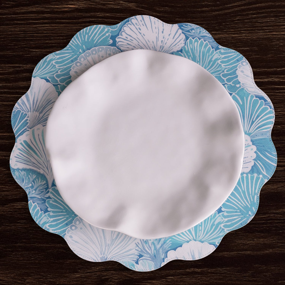 VIDA Shells & Scallops Round Placemats Reversible | Set of 4