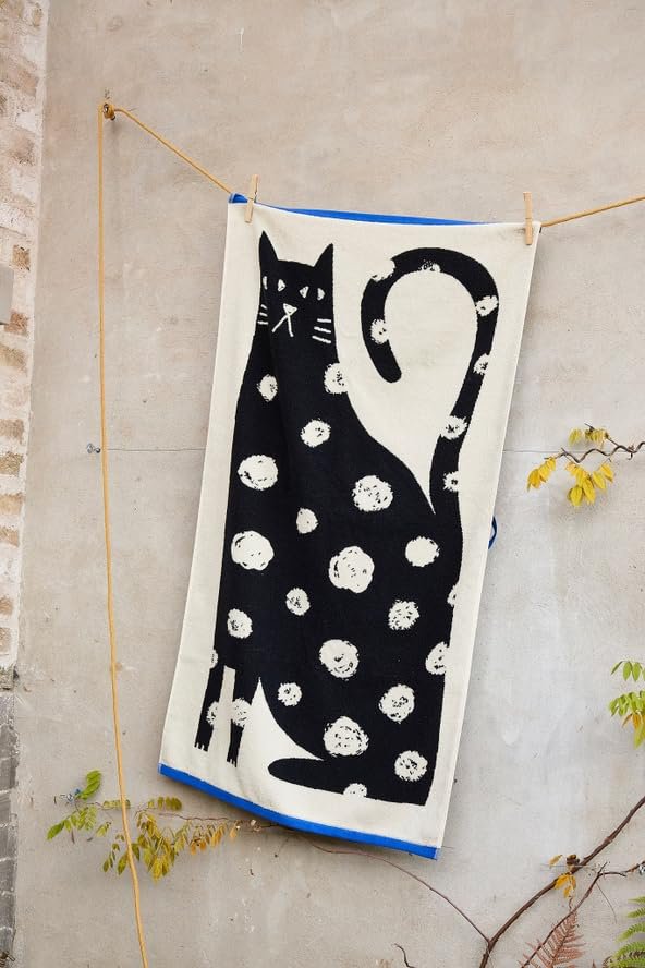Donna Wilson Novelty Cat Towel | 100% Cotton | Made in Portugal