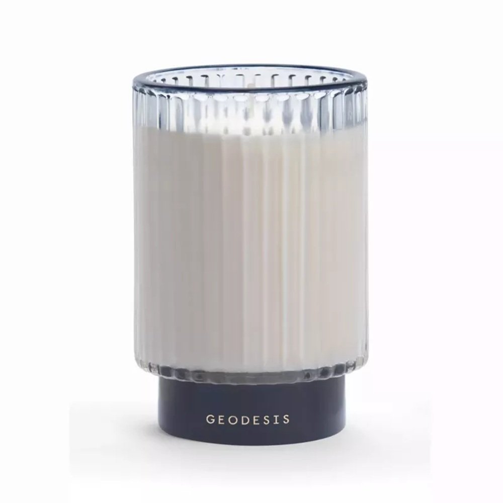 Geodesis Agar-Wood candle in ribbed glass vessel – handcrafted French home fragrance