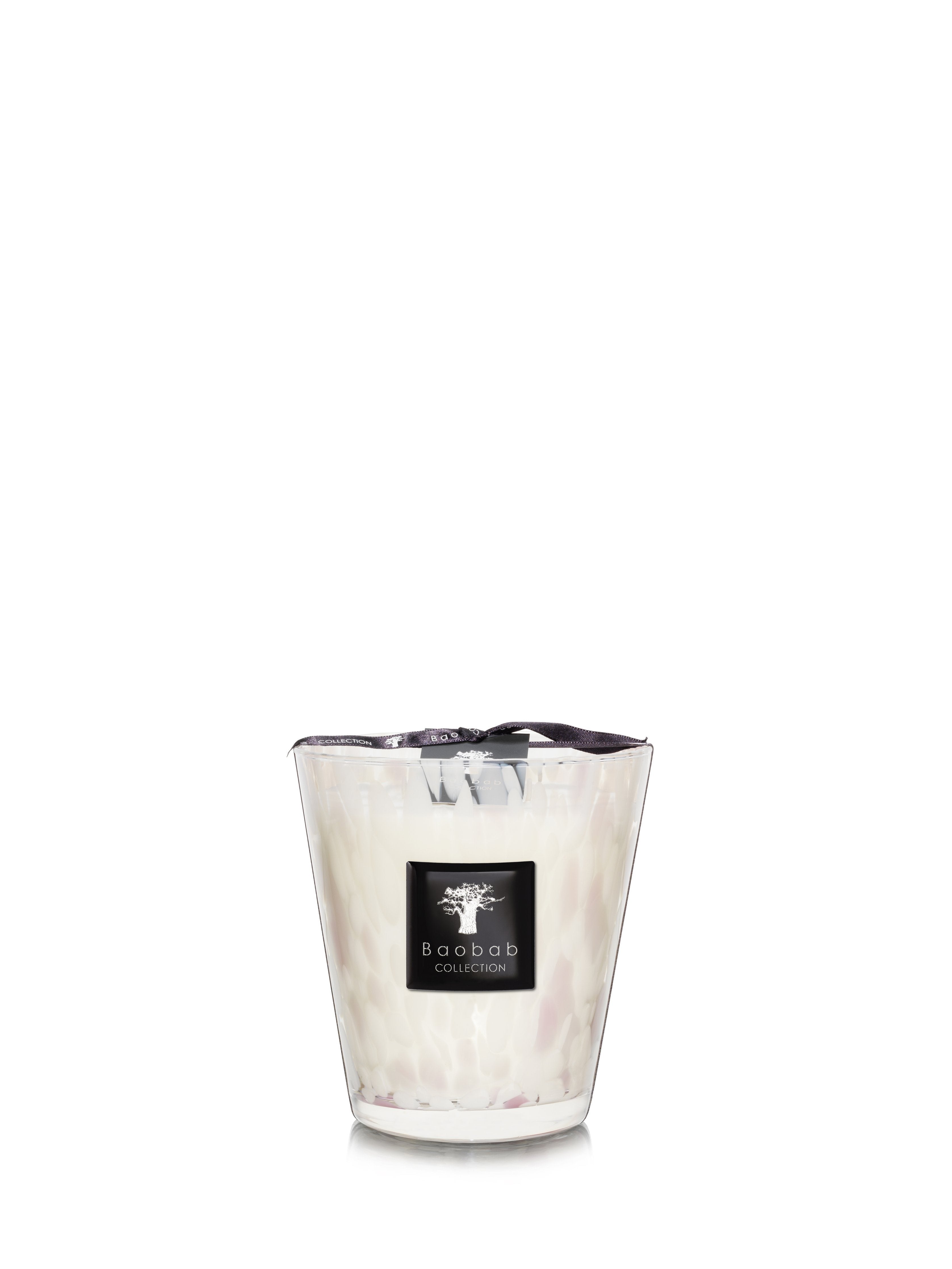 Baobab White Pearls Hand-Blown Glass Scented Candle