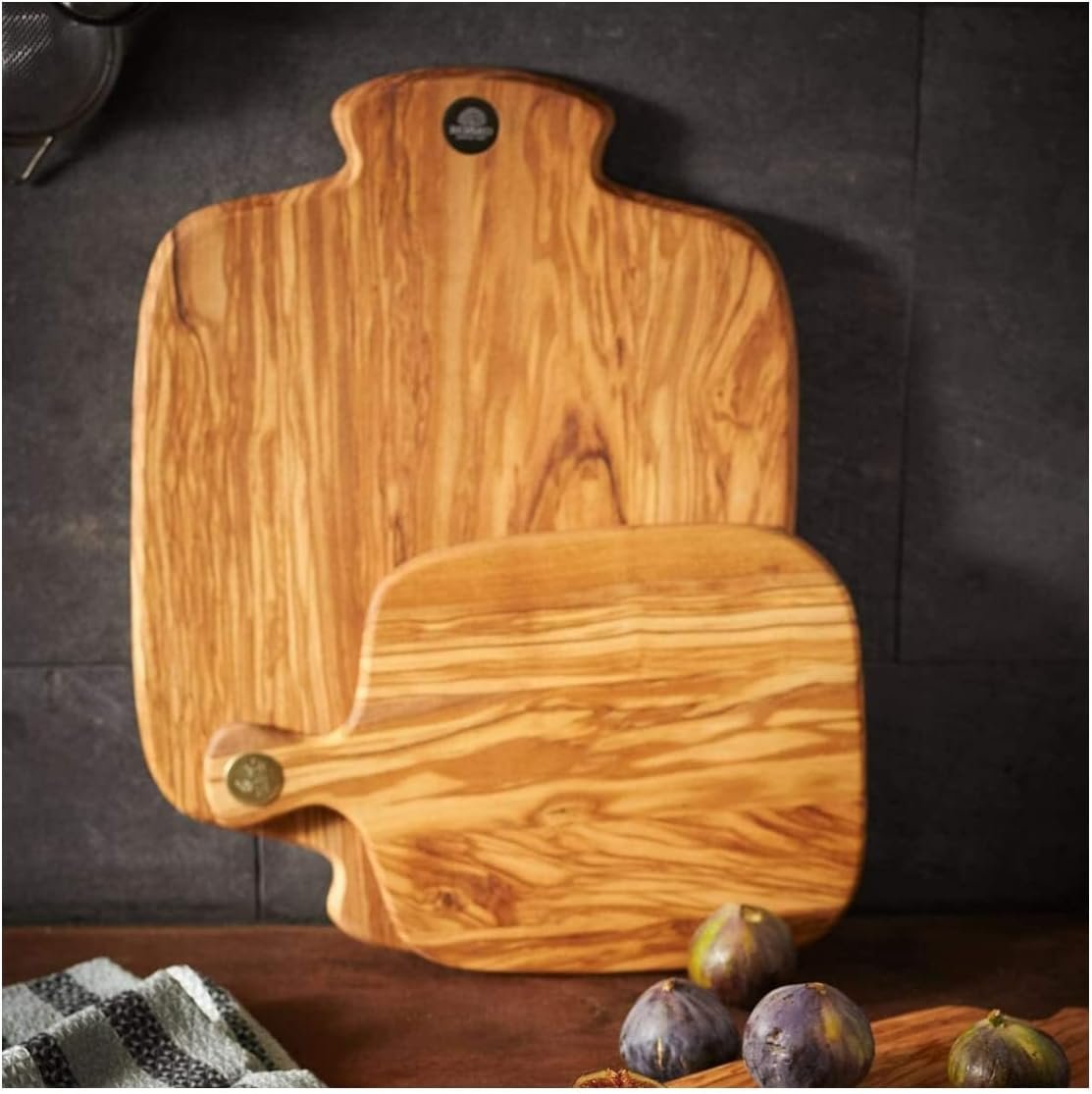 Handcrafted Olive Wood Cutting Board with Handle 11.4" | Bérard France