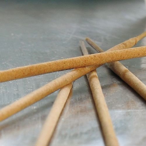 Esteban Bamboo Cedre Sticks | 20 Incense Sticks Natural Traditionally Made Vegetal Binder Colorant Free | CEDRE