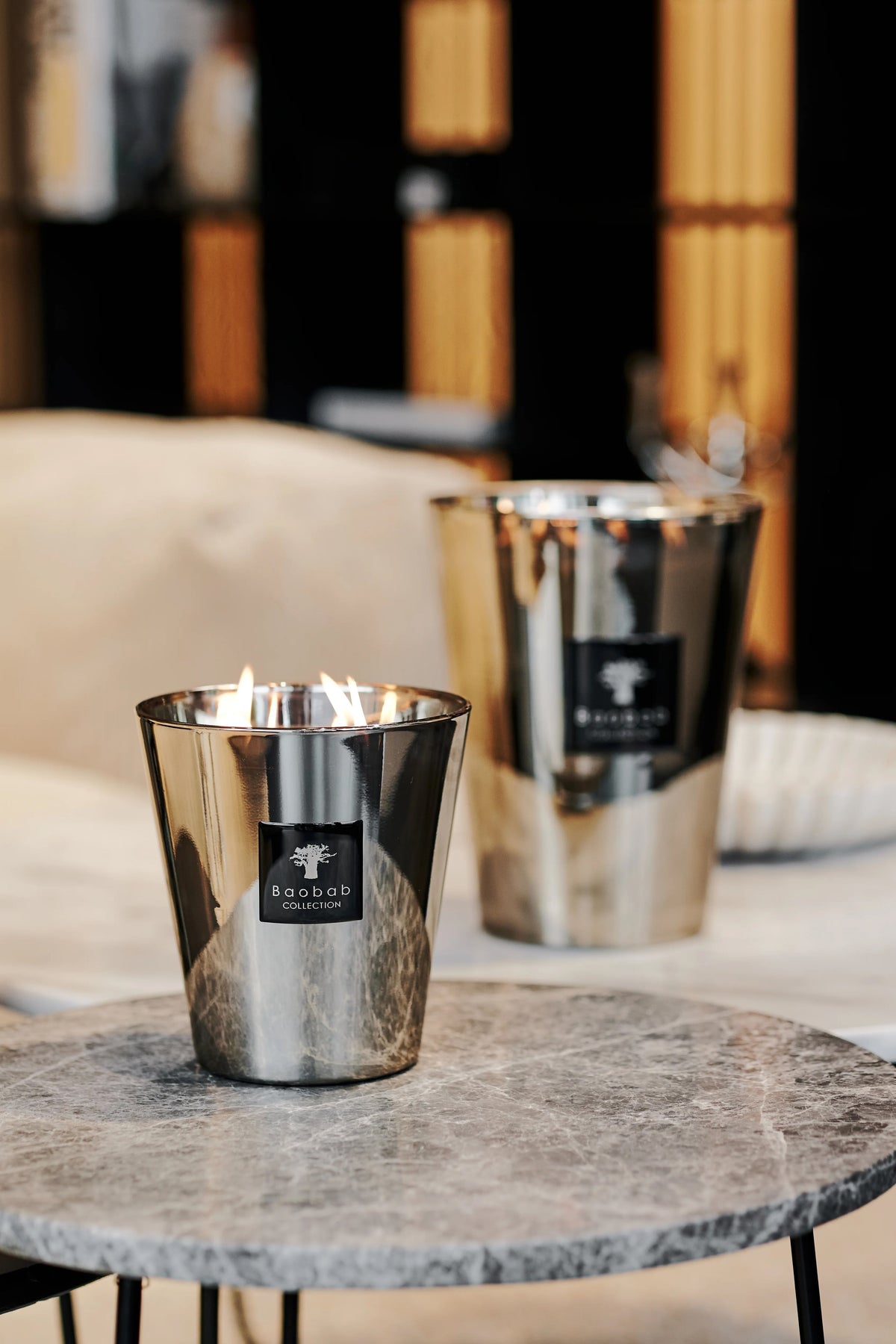 LES EXCLUSIVES PLATINUM | Luxury Scented 4 Wick Candle | Amber & Spices Scent (MAX10)