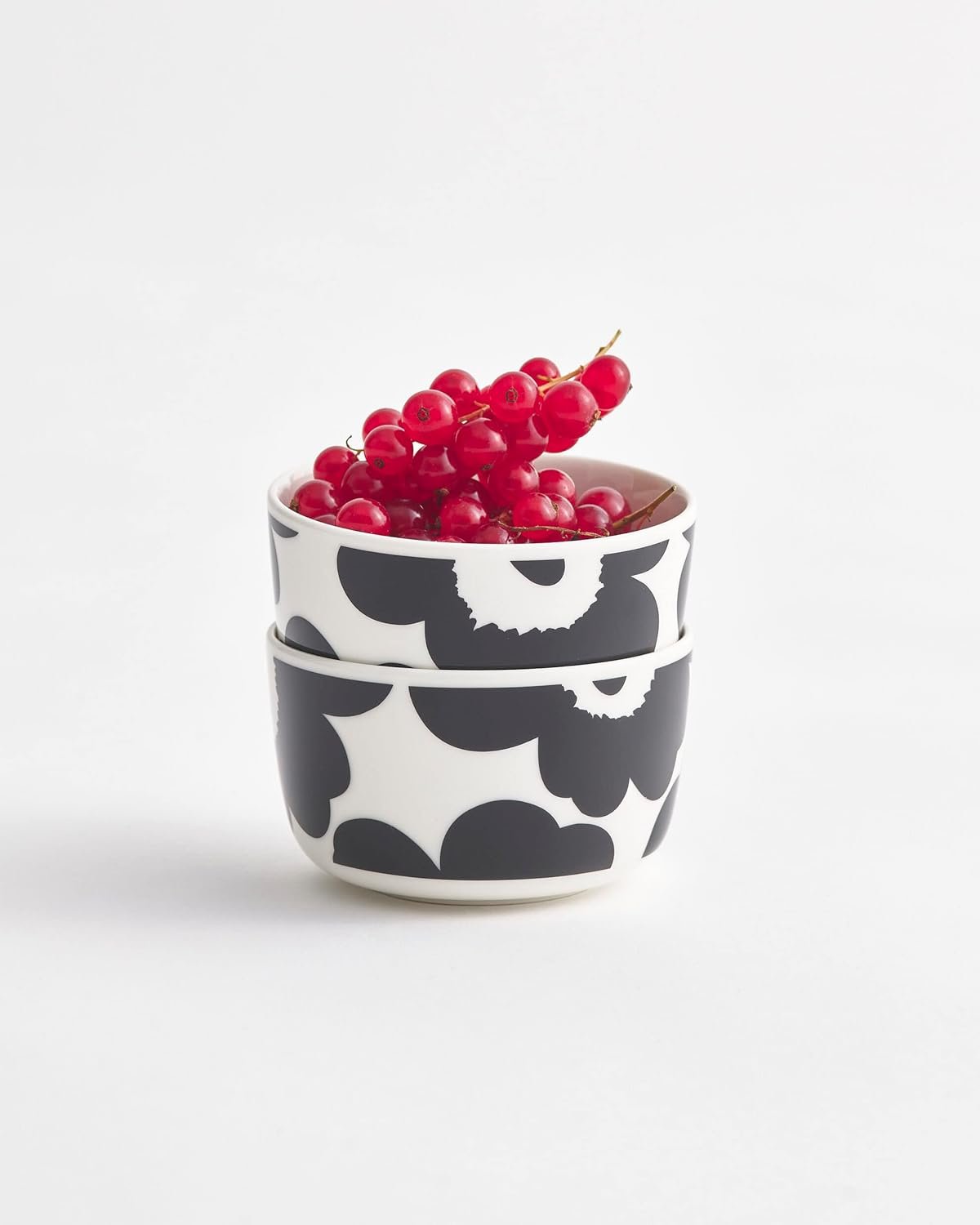 Marimekko Unikko Oiva Medium Bowl | Black Poppy