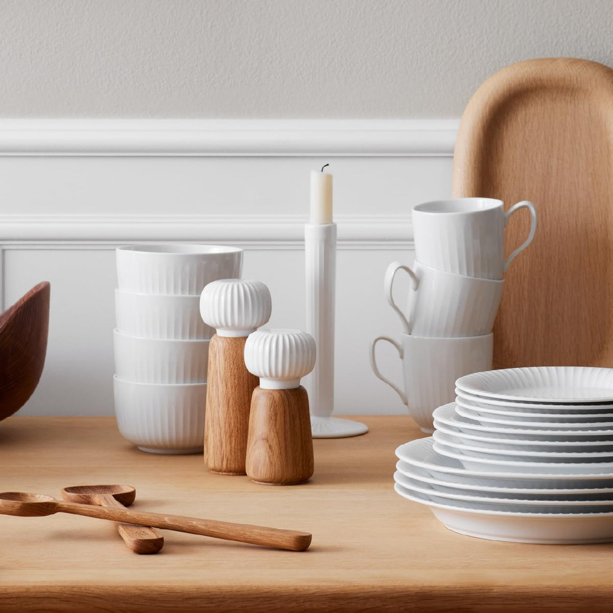 Kahler Hammershoi Salt and Pepper Grinder,  Denmark Designed by Hans-Christian Bauer