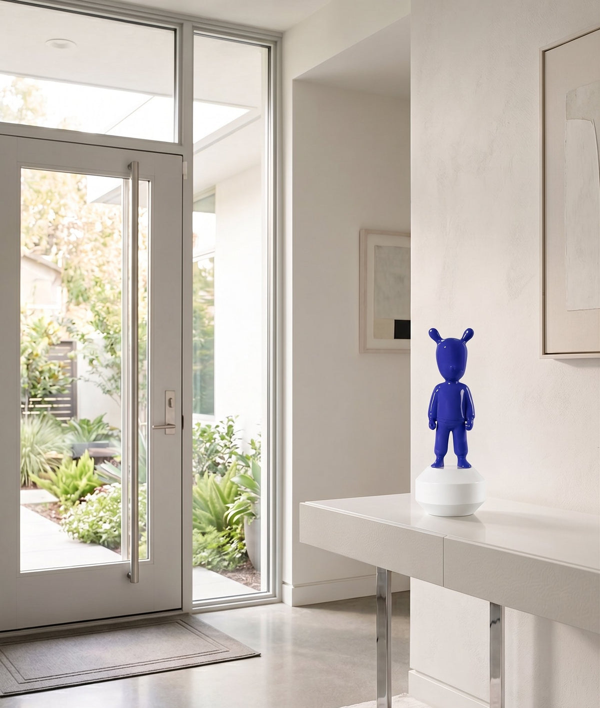 Lladró The Guest Indigo Blue Small Sculpture by Jaime Hayon