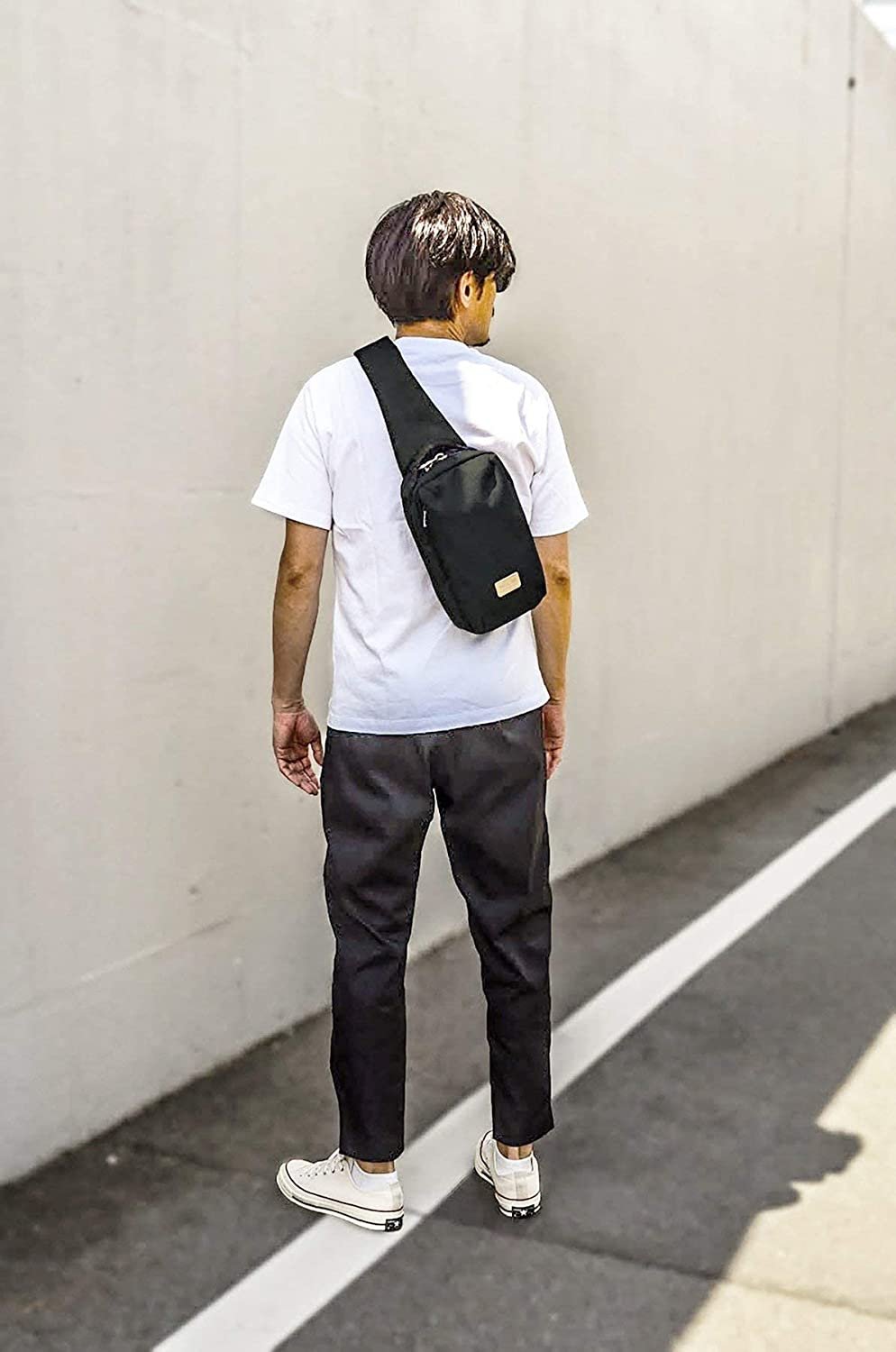 Harvest Label Apex XL Sling Bag – Minimalist Crossbody with Laptop Sleeve (Black)