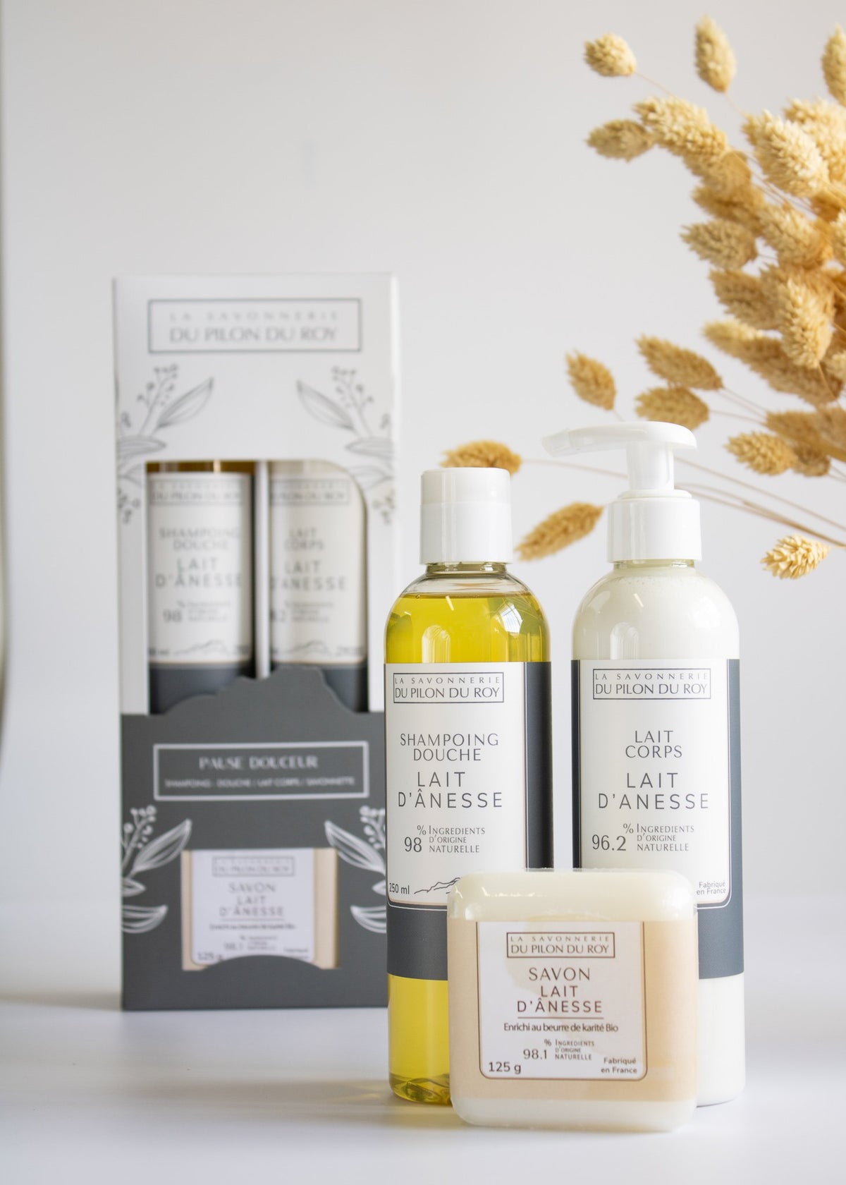 Lait D'Anesse Donkey Milk Coffret Body Care Gift Set | Shower Gel, Body Milk and Bar Soap | Caramelized Vanilla