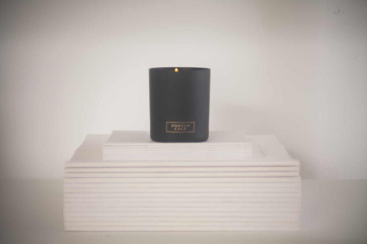 Portus Cale Ruby Red Aromatic Candle in a Porcelain Vase & Wood Gift Box | Grape & Red Berries