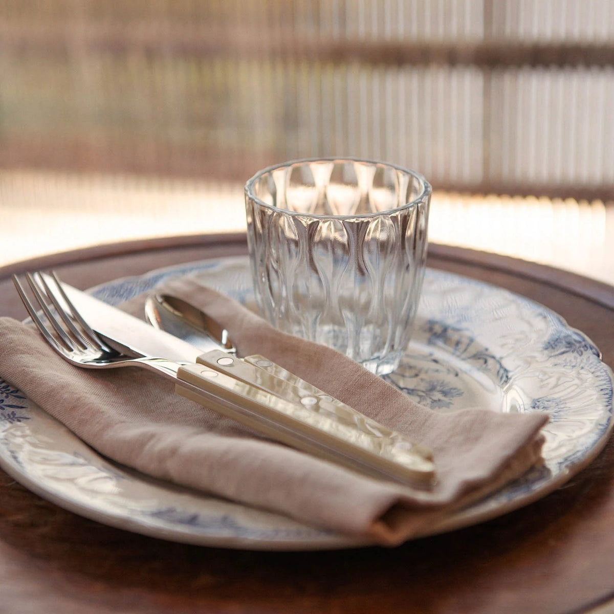 Sabre Bistrot Flatware Set 5 Piece Place Setting | Shiny Light Kaki