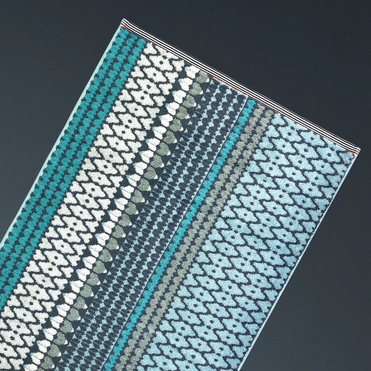 Margo Selby Designer Towels | Eastbourne Collection - Thumbnail 2