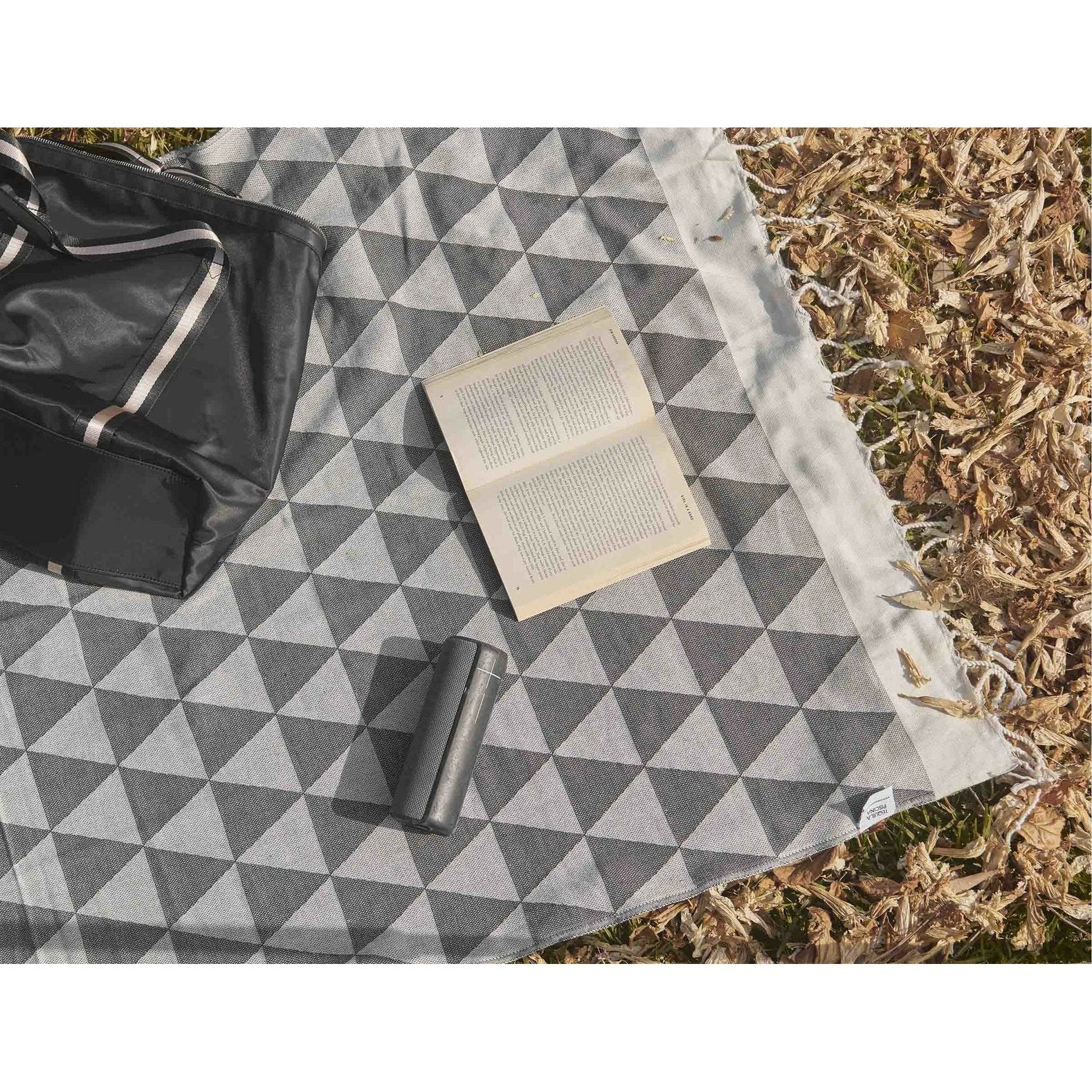 Black Pyramid Turkish Towel - Home Decors Gifts online | Fragrance, Drinkware, Kitchenware & more - Fina Tavola