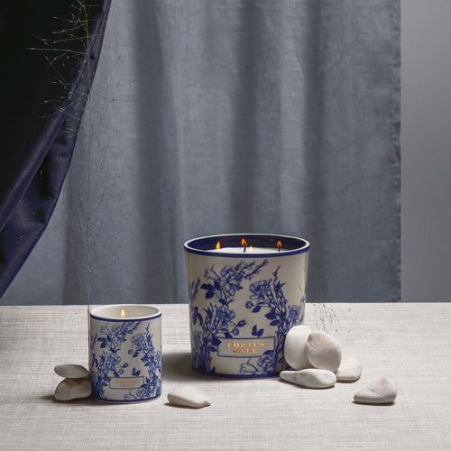 Portus Cale Gold & Blue Scented Candle in a Porcelain Vase | Pink Pepper & Jasmine