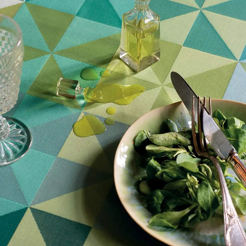 Garnier Thiebaut Mille Quartz Emeraude (Emerald) Tablecloth | 61" x 89"