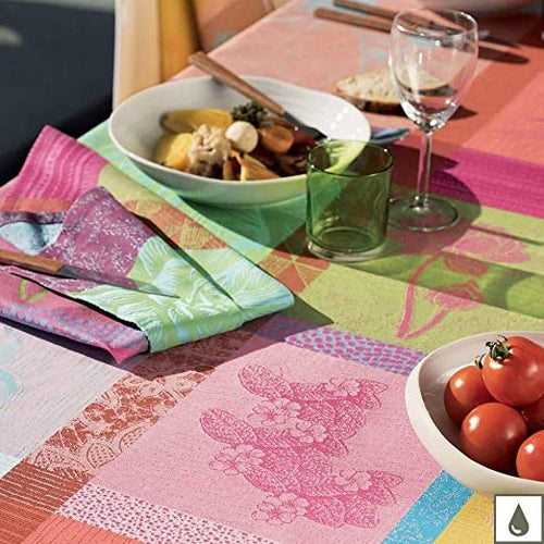 Garnier-Thiebaut Tablecloth Mille Gardenias Bourgeons 71" Square - Home Decors Gifts online | Fragrance, Drinkware, Kitchenware & more - Fina Tavola