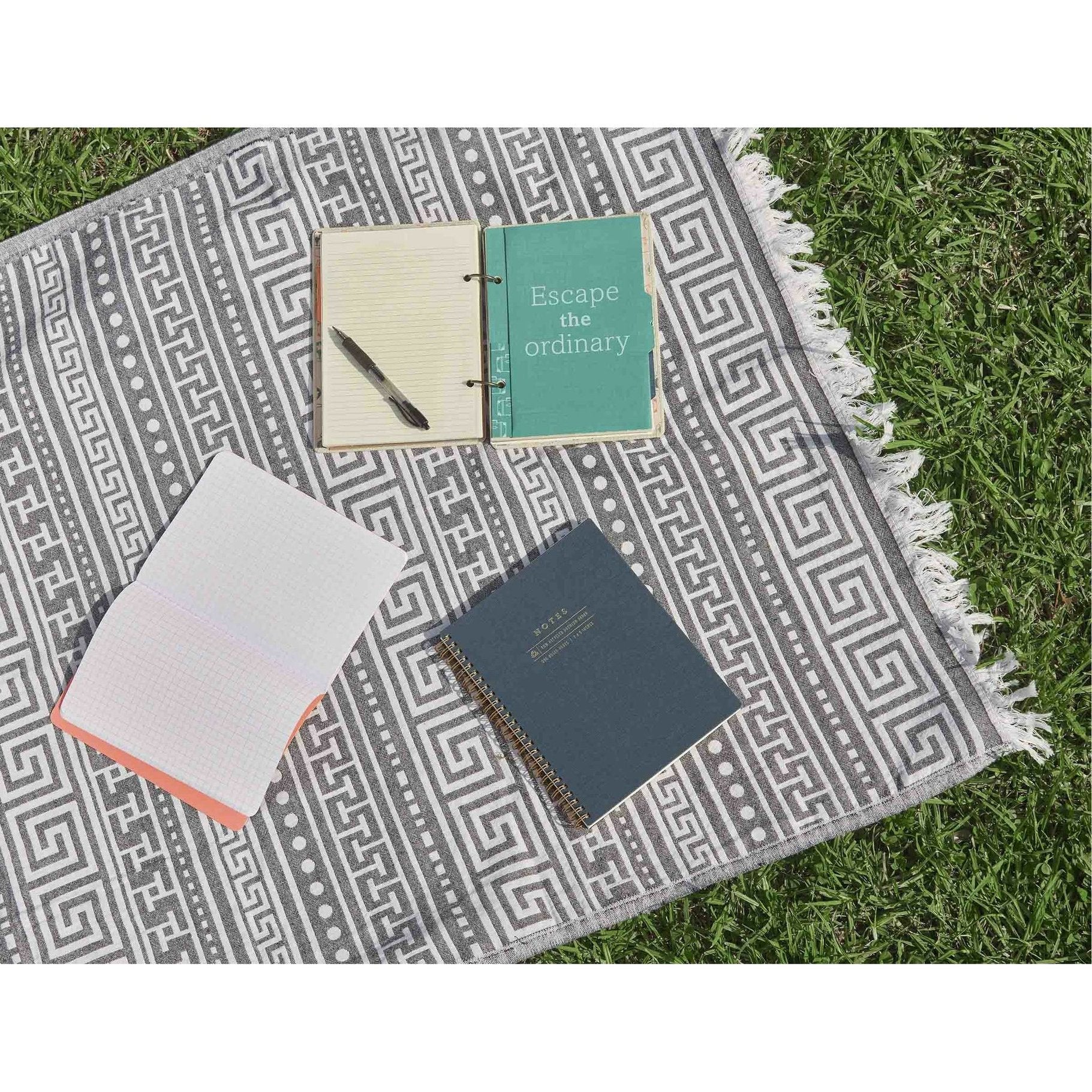 Black Aztec Turkish Towel - Home Decors Gifts online | Fragrance, Drinkware, Kitchenware & more - Fina Tavola