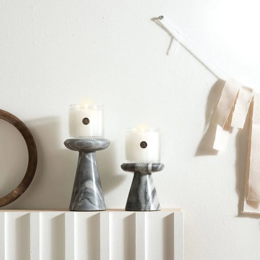 The Smell of Gardenia 6 oz Aromatique Floral Candle