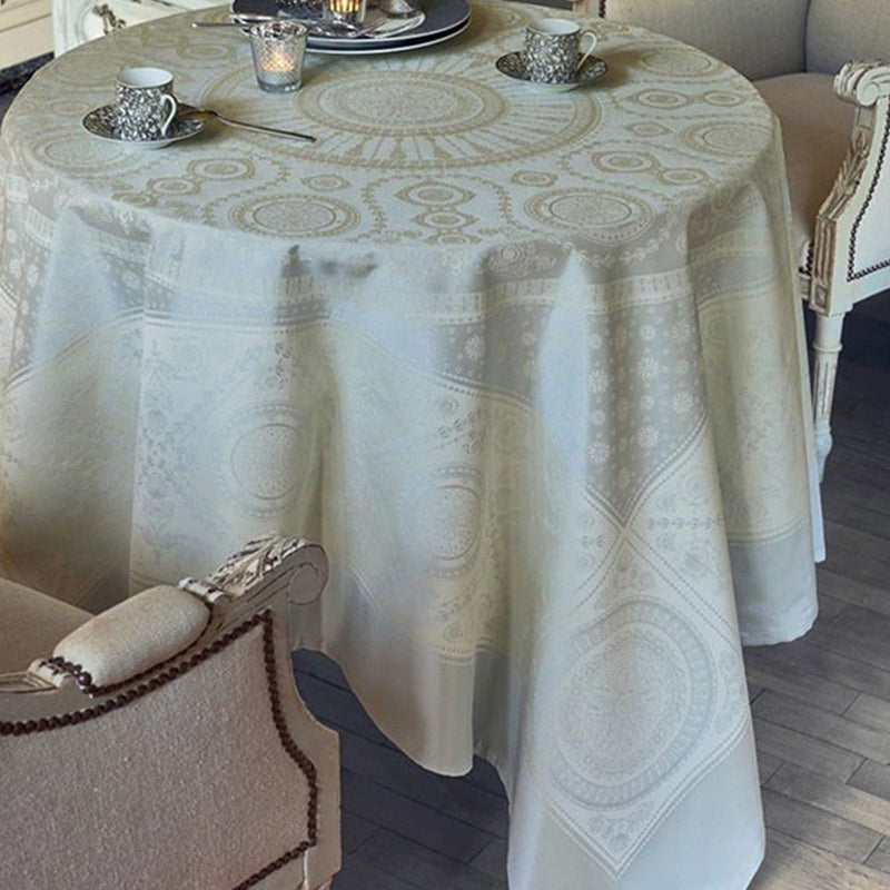 Garnier-Thiebaut Tablecloth Imperatrice Uni Argent 69" x 69" - Home Decors Gifts online | Fragrance, Drinkware, Kitchenware & more - Fina Tavola